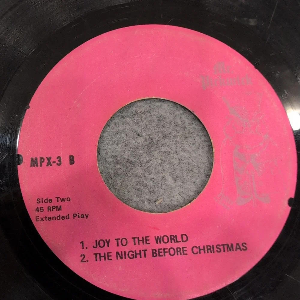 Mr Pickwick All I Want For Christmas Is My Two Front Teeth 45 RPM EP MPX-3 Vinyl - Picture 2 of 4